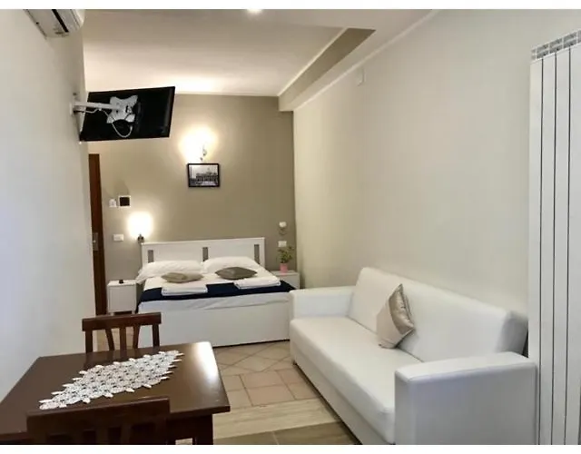 Bed & Breakfast Luminari Rome